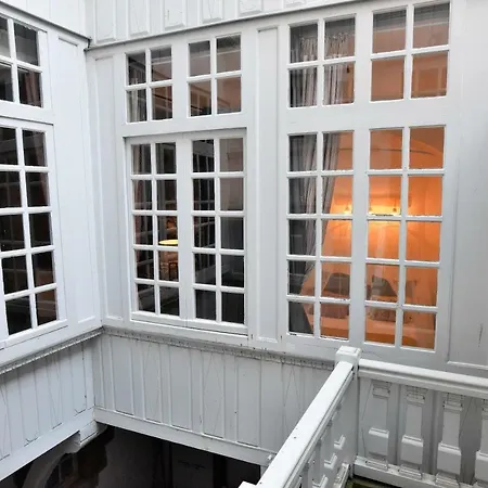 Apartament Intra-muros 